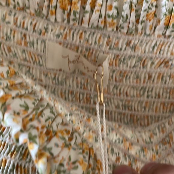 Petersyn X Revolve Asia skirt smocked tiered floral boho romantic - Picture 11 of 13